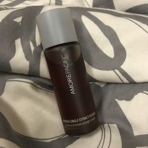 ⛔️SOLD on eBay ⛔️Amorepacific Extract Essence